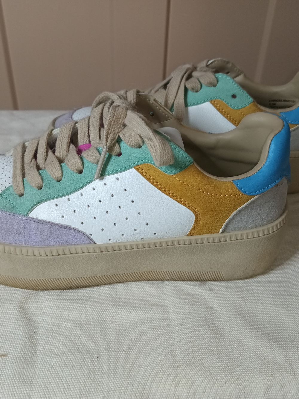 Steve Madden Women's Casual Multicolor Suede & Leather Sneakers